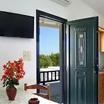 Leandros 3*